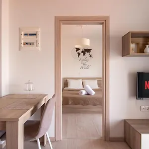Minimalist W/ View Appartement