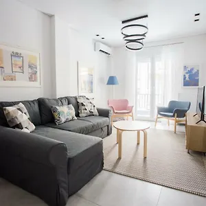 דירה Spacious Unique Luxurious, סלוניקי