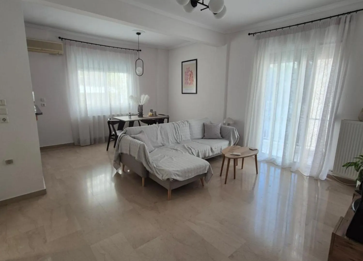 Vintage & Minimal Apartment Thessaloniki Greece