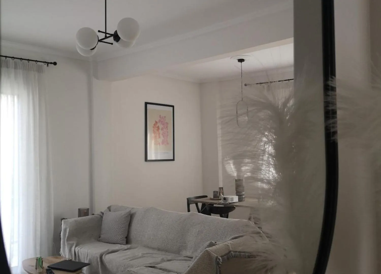 Vintage & Minimal Apartment Thessaloniki
